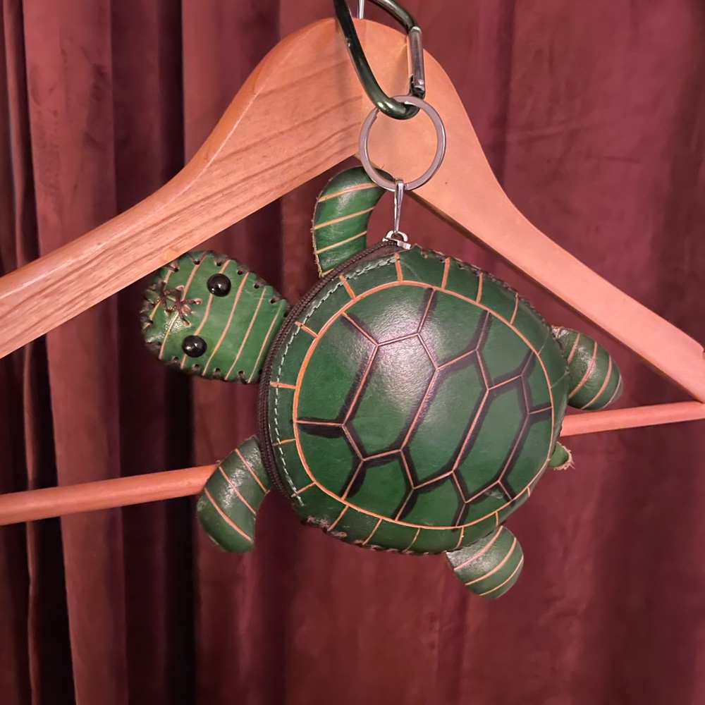 Green Turtle bag + Keychain